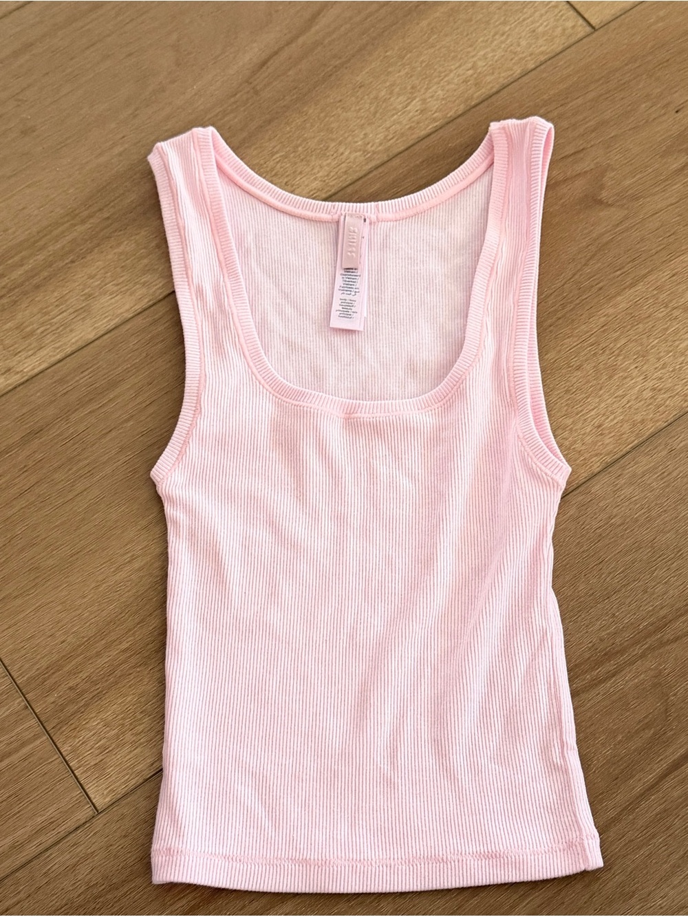 New skims tank XS